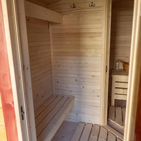 Kozinowka Çiftlik konaklama *